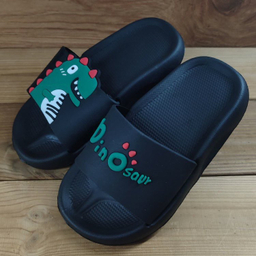 دمپایی بچگانه زیتون مدل داینو تا به تا کد 131410 رنگ مشکی