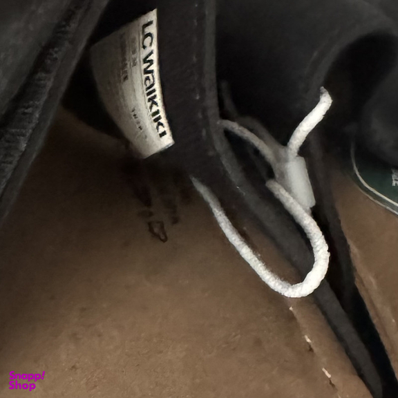 صندل زنانه ال سی وایکیکی مدل طبی ارتوپدیک