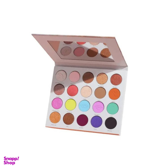 سایه چشم مورفی مدل maddie ziegler