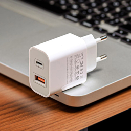 شارژر دیواری 20 وات ریمکس مدل Fast Charge Apple