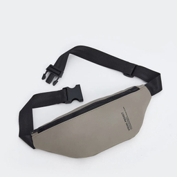 کیف کمری مردانه ال سی وایکیکی مدل Matt-trk دارای دو محفظه
