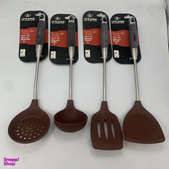 سرویس کفگیر ملاقه 4 پارچه لایف اسمایل کد 3842