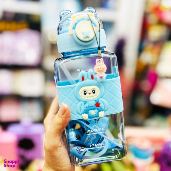 قمقمه مدل لبوبو حجم 650 میلی لیتر به همراه آویز شب تاب مجموعه 2 عددی