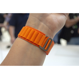 بند اپیکوی مدل Alpine Loop مناسب برای اپل واچ سری 1/2/3/4/5/6/7/8/SE/Ultra سایز 42/44/45/49 میلی متری