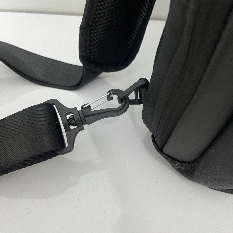 کیف کراس بادی مردانه طرح بنج مدل 7566 کد 02