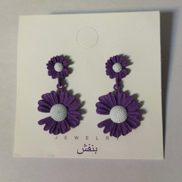گوشواره زنانه مدل آویزی طرح گل بابونه
