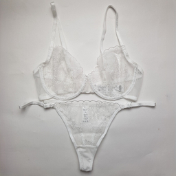 ست سوتین و شورت زنانه مدل توری کد 2020ozw رنگ سفید