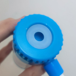 سرشیر کاهنده مصرف آب مدل YH-01 مخزن فوم دار