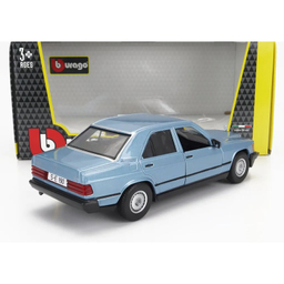 ماکت ماشین بوراگو مدل Mercedes Benz 190E 2.6 W201
