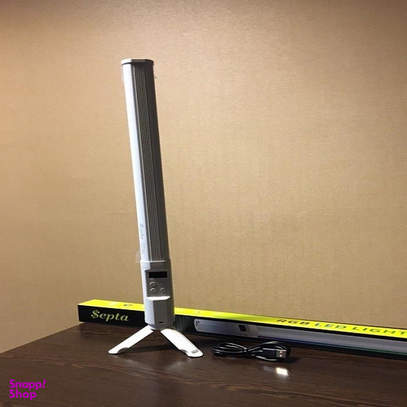 نور باتومی سپتا مدل RGB D50
