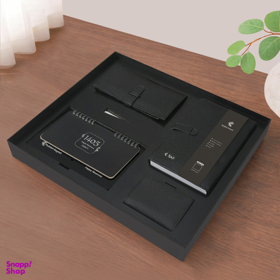 جعبه هدیه سال 1405 پدیده نقش مدل hard box کد 172