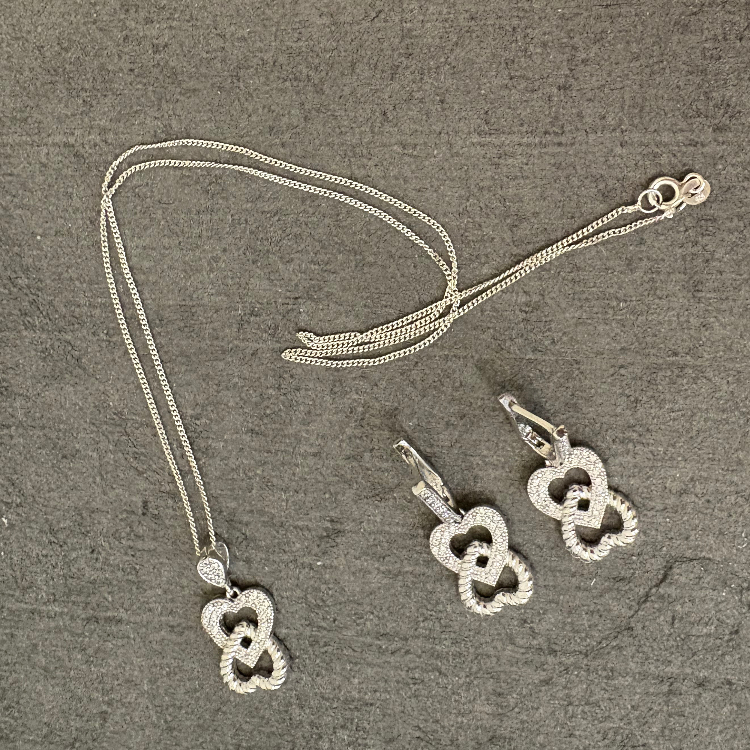 نیم ست نقره زنانه گیرا مدل قلب کد G984