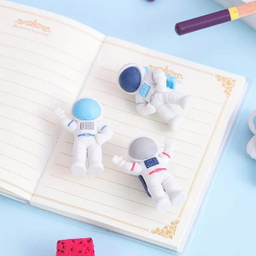 پاک کن مدل آدم فضایی کد Space3 بسته ۳ عددی