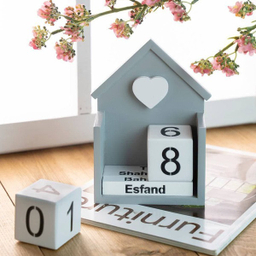 تقویم رومیزی چوبی طرح کلبه مدل TK30