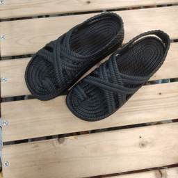 دمپایی دخترانه زیتون مدل ساحلی رنگ مشکی