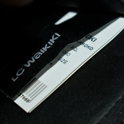 کیف پول زنانه ال سی وایکیکی مدل Venry