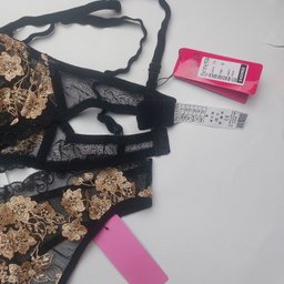 ست شورت و سوتین زنانه برتا کد 2420MZ رنگ مشکی