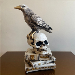 مجسمه مدل کلاغ و جمجمه و کتاب