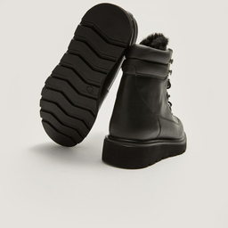 نیم بوت زنانه ال سی وایکیکی مدل طبی TPU