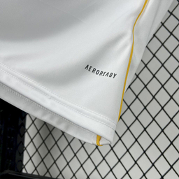 ست تیشرت آستین کوتاه و شلوارک ورزشی مردانه مدل رئال مادرید کد Home 2026 رنگ سفید