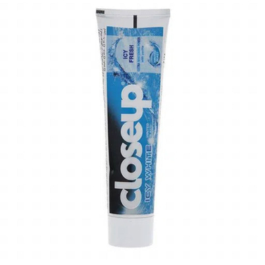 خمیر دندان کلوس آپ مدل Icy Fresh Winter Blast وزن 125 گرم