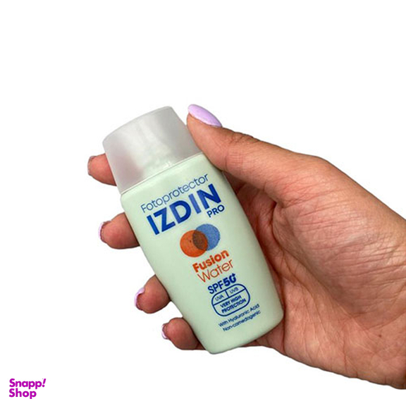 کرم ضد آفتاب ایزدین مدل fusion water حجم 50 میلی لیتر