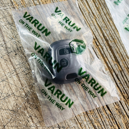 کاور ریموت خودرو وارون مدل K-644-CARBON-BLK مناسب برای پژو 206