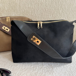 کیف رودوشی زنانه مدل نیوا