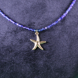 گردنبند زنانه طرح ستاره دریایی مدل دست ساز منجوقی کد 05