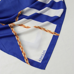 روسری زنانه آنالیا مدل ابریشم دست دوز طرح زنجیری کلاسیک کد ana-2821