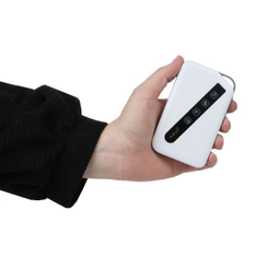 مودم  4G/LTE قابل حمل دی-لینک مدل DWR-930M به همراه 105 گیگابایت اینترنت هدیه