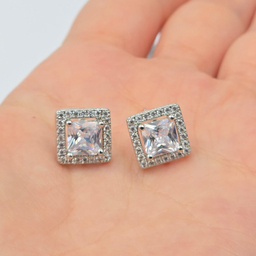 گوشواره زنانه ژوپینگ با کریستال سواروسکی کد swar56