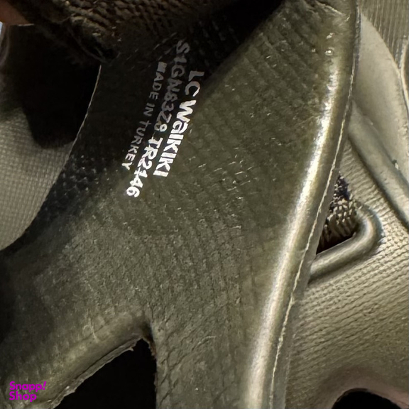 صندل مردانه ال سی وایکیکی مدل ترکینگ