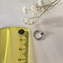 پیرسینگ مدل فیک کد S