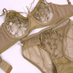 ست شورت و سوتین زنانه کارنا رز مدل گیپور کد 3374 رنگ قهوه ای روشن