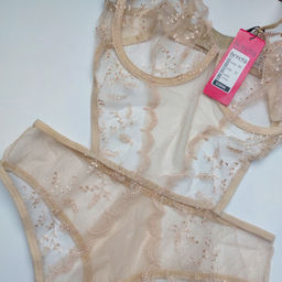 بادی زنانه برتا کد 2300C رنگ کرم