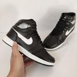 کفش پیاده روی طرح ایر جردن کد 004 رنگ مشکی