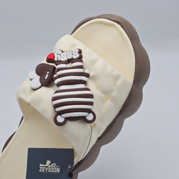 دمپایی زنانه زیتون مدل سارا 421700 رنگ کرم قهوه ای