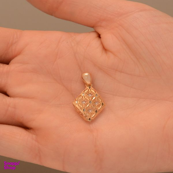 آویز گردنبند طلا 18 عیار زنانه طلای مستجابی مدل لوزی آوا کد 07