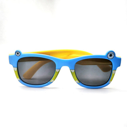 عینک آفتابی کارازا بچگانه مدل قورباغه پلاریزه کد S8132_C5 طرح شخصیت کارتونی رنگ آبی