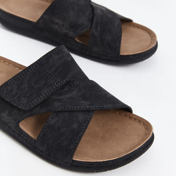 صندل زنانه ال سی وایکیکی مدل طبی ارتوپدیک