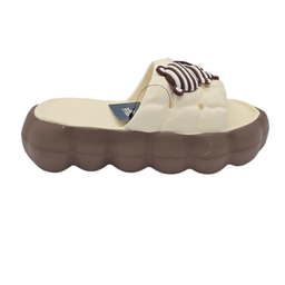 دمپایی زنانه زیتون مدل سارا 421700 رنگ کرم قهوه ای