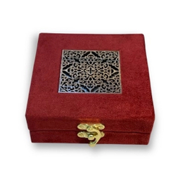 زعفران کادویی زرتاج مدل پنجره نگین وزن 0.5 مثقال