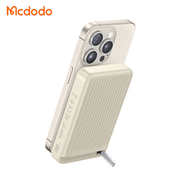 پاوربانک مغناطیسی مک دودو مدل MC-781 10K 30W Qi2 ظرفیت 5000 میلی‌ آمپر ساعت