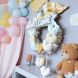 آویز تزیینی اتاق کودک طرح خرس نانان مدل Welcome کد W/Crm