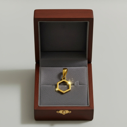 آویز گردنبند طلا 18 عیار زنانه مدل شش ضلعی