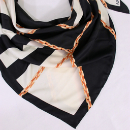 روسری زنانه آنالیا مدل ابریشم دست دوز طرح زنجیری کلاسیک کد ana-2821