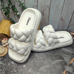 دمپایی زنانه پاپا مدل آهو کد 129619 رنگ سفید