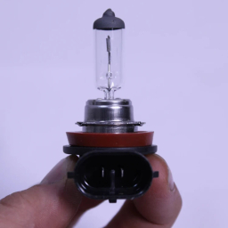 لامپ خودرو مونلایت مدل 55W پایه H11