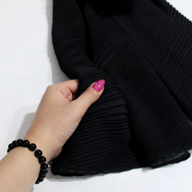 شال ساده پلیسه طرح آرمیتا کد ana9503